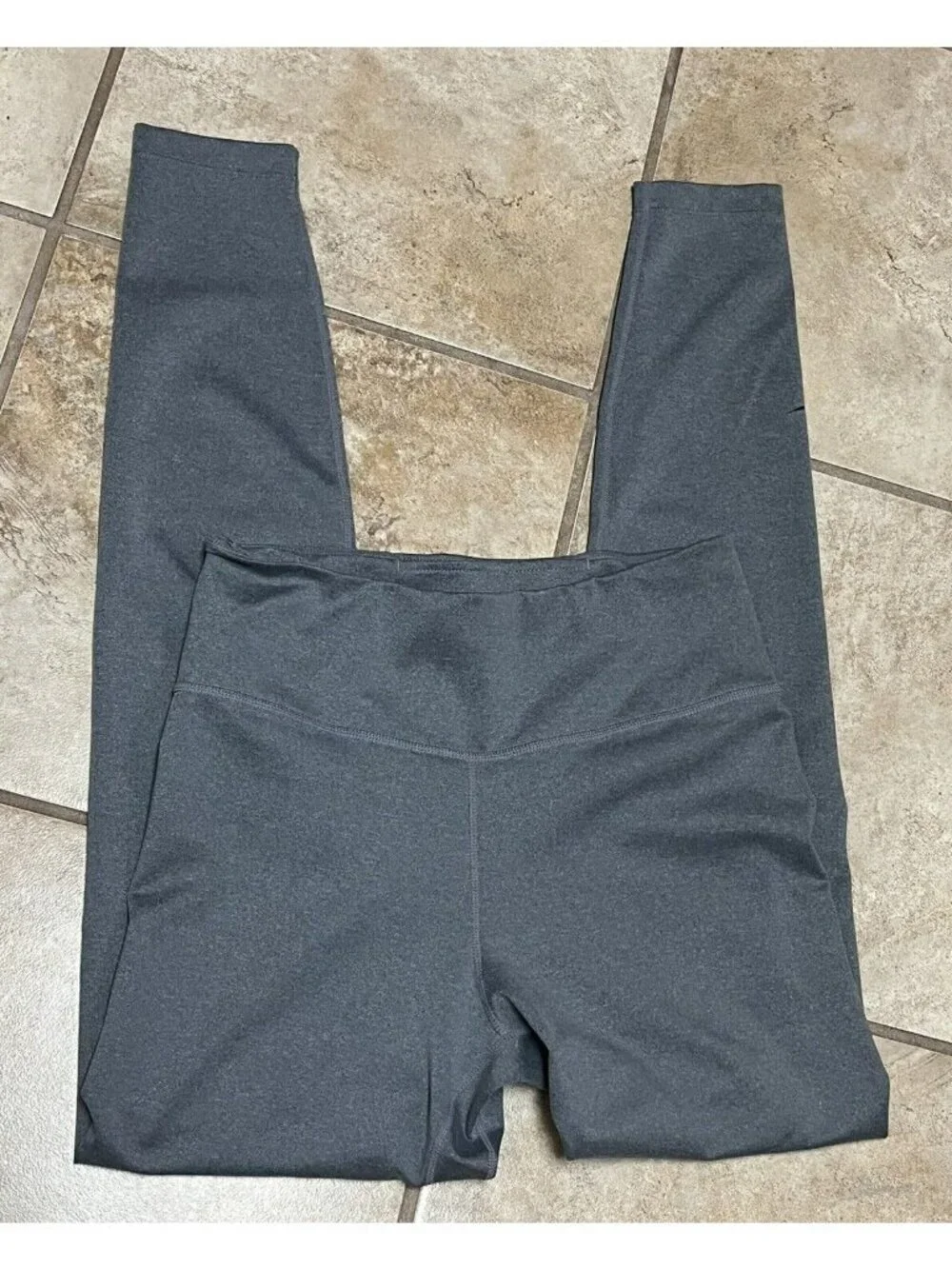 Nike Dri Fit Women’s Mid-Rise Activewear Leggings Gray AJ8827-098 SZ Small U8-31